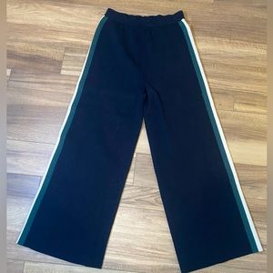 Comfy Matching Lounge Set: Black lounge pants with green and white detail 💚◼️